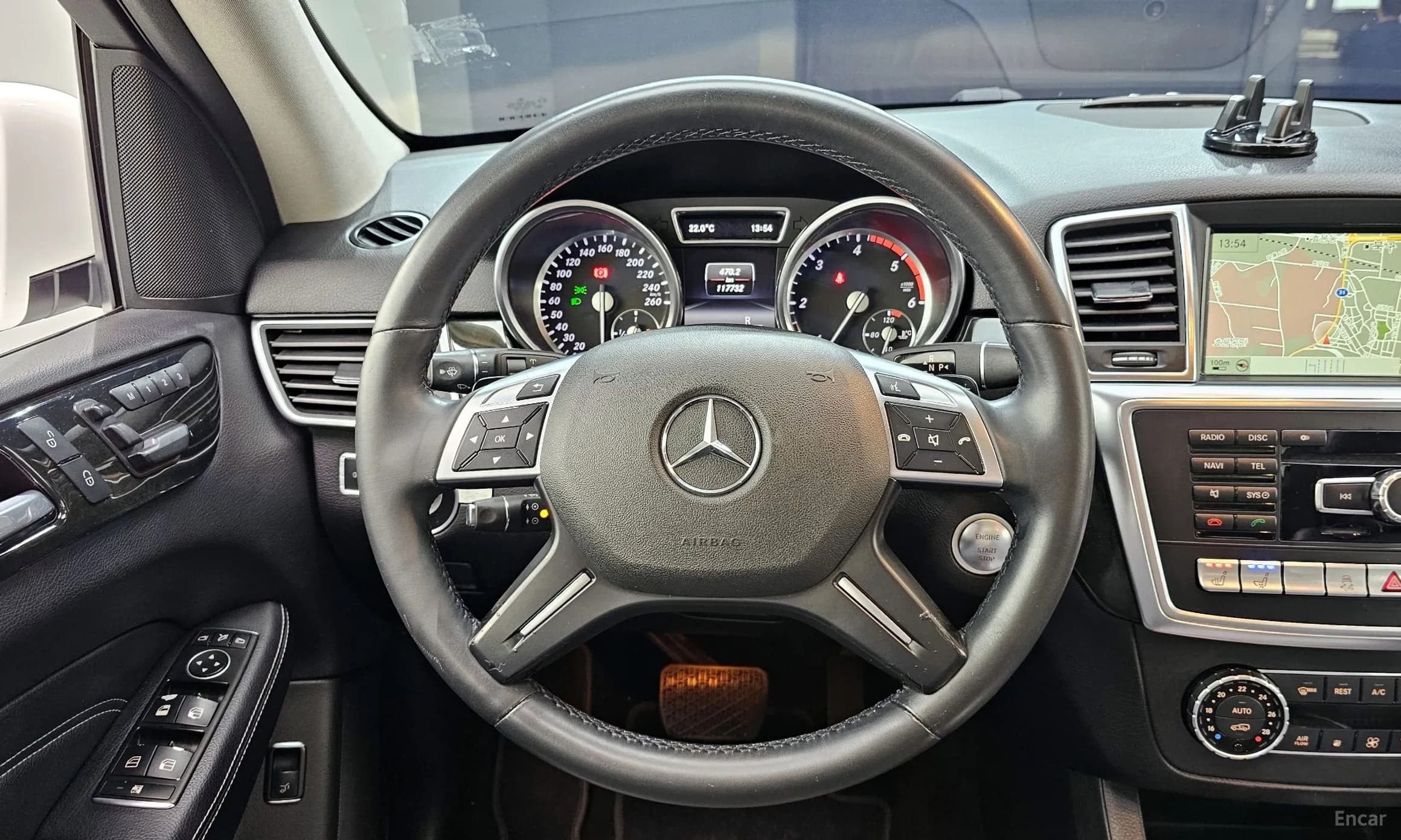 M-Class W166