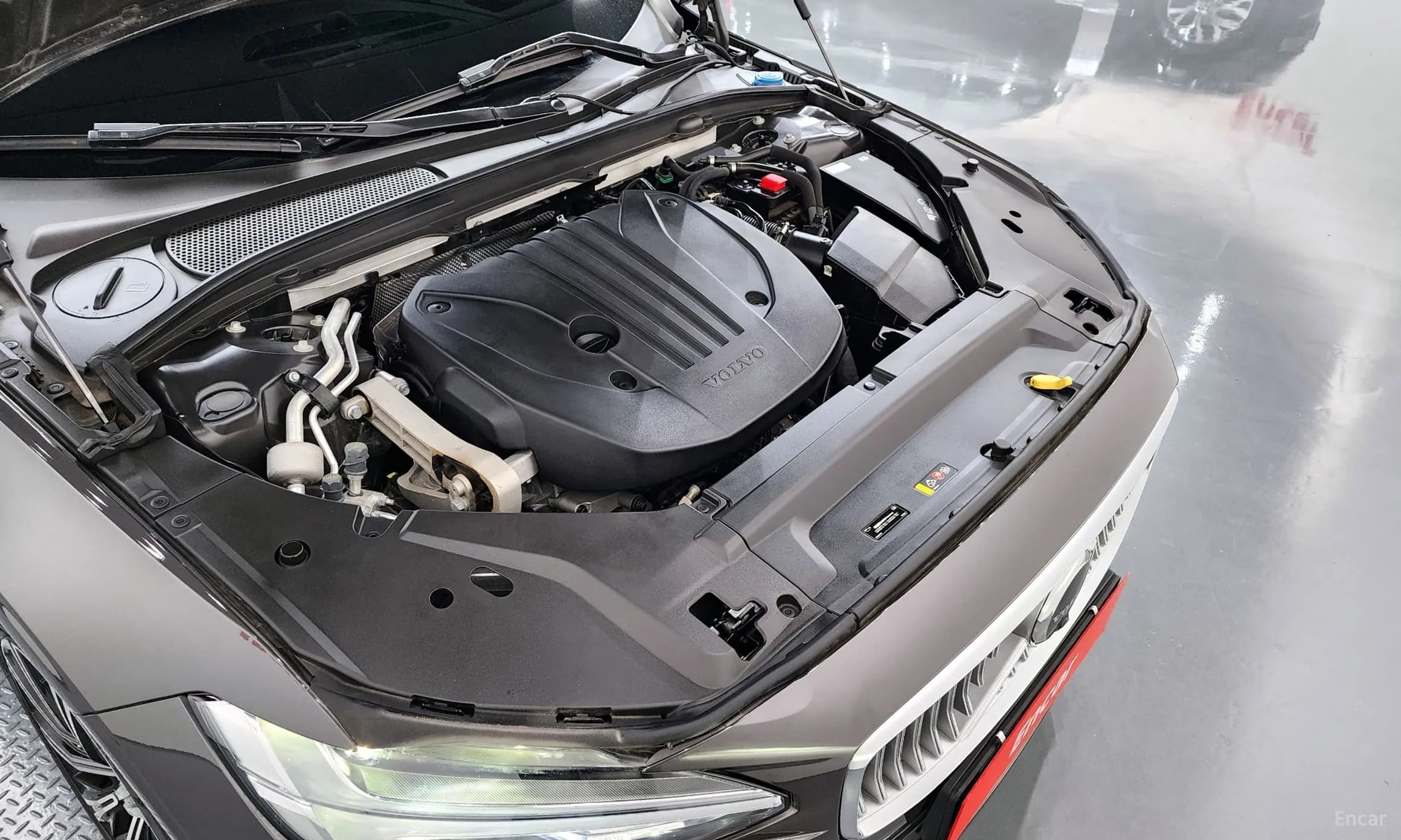 S90