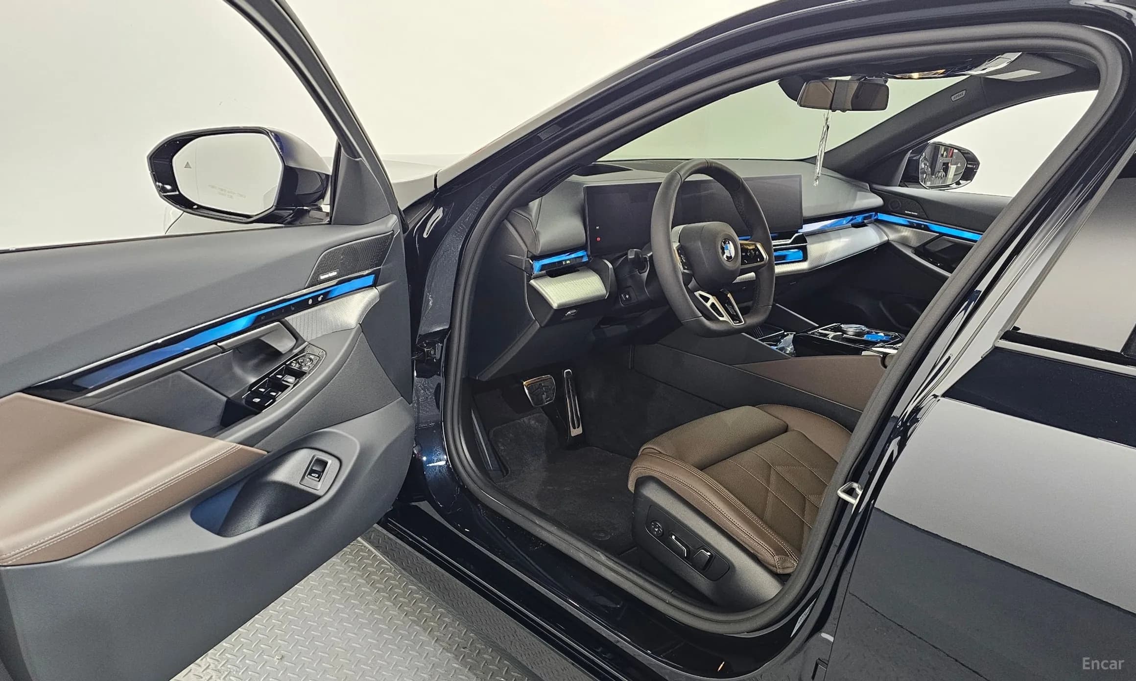 5 Series (G60)