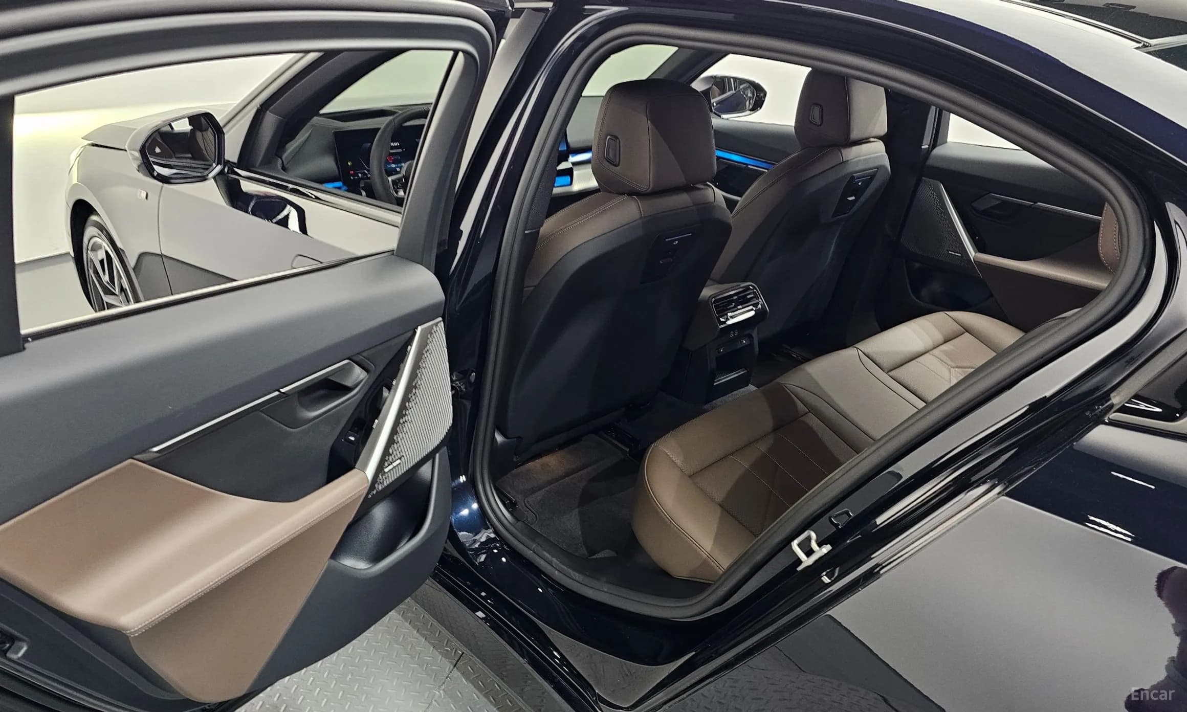 5 Series (G60)