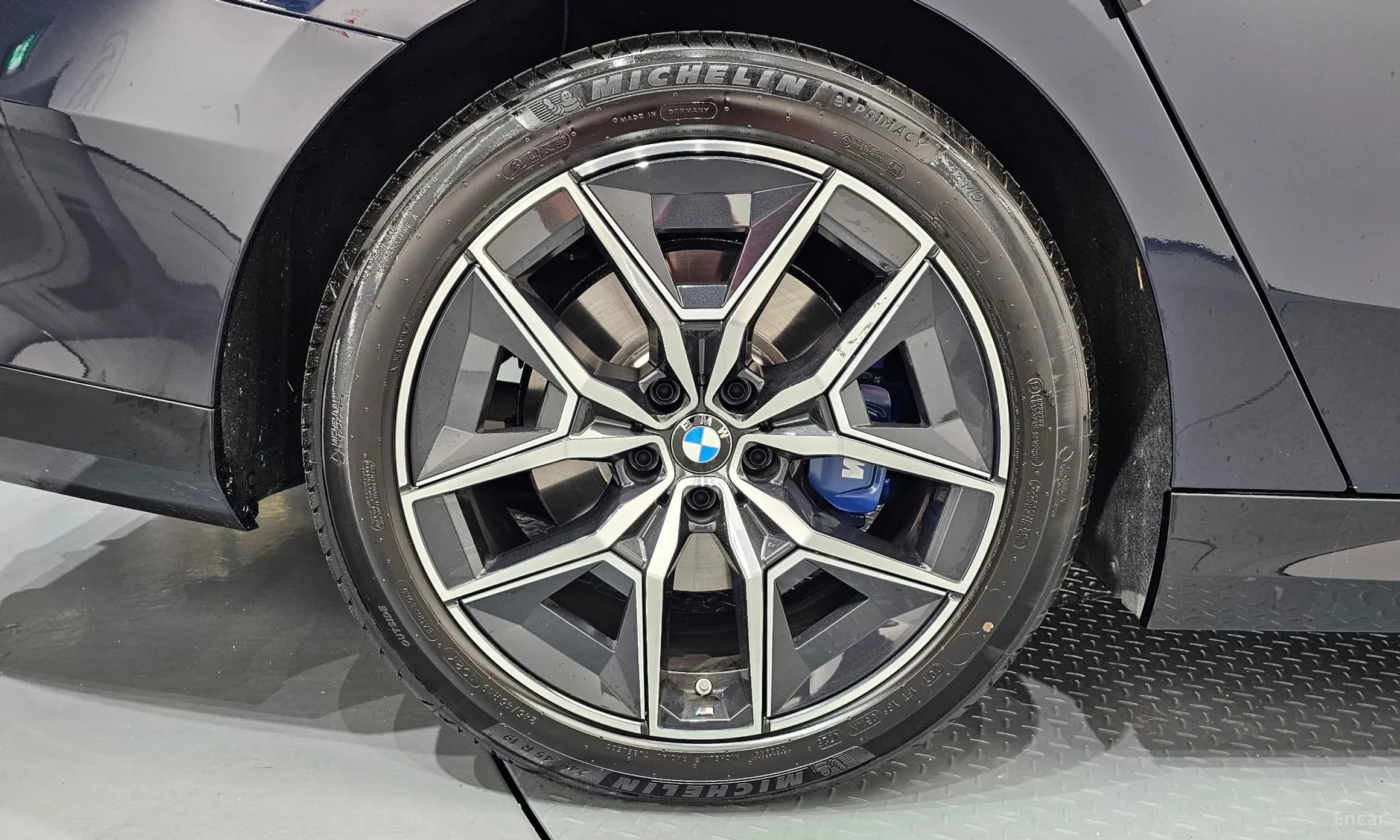 5 Series (G60)