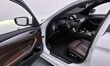 5 Series (G30)