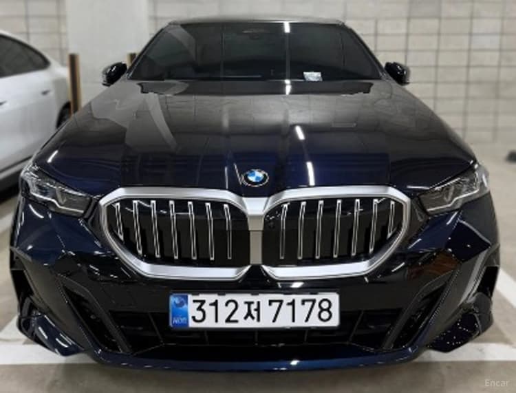 5 Series (G60)