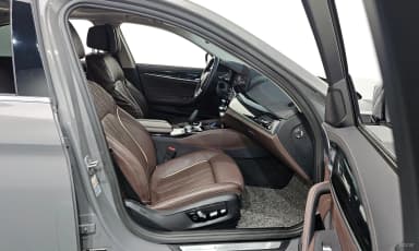 5 Series (G30)