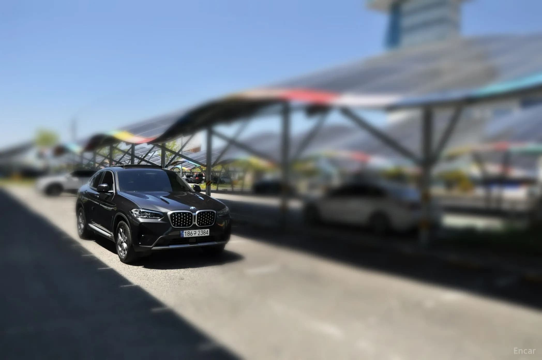X4 (G02)