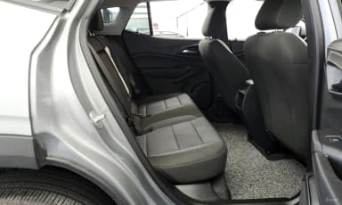 Trax Crossover