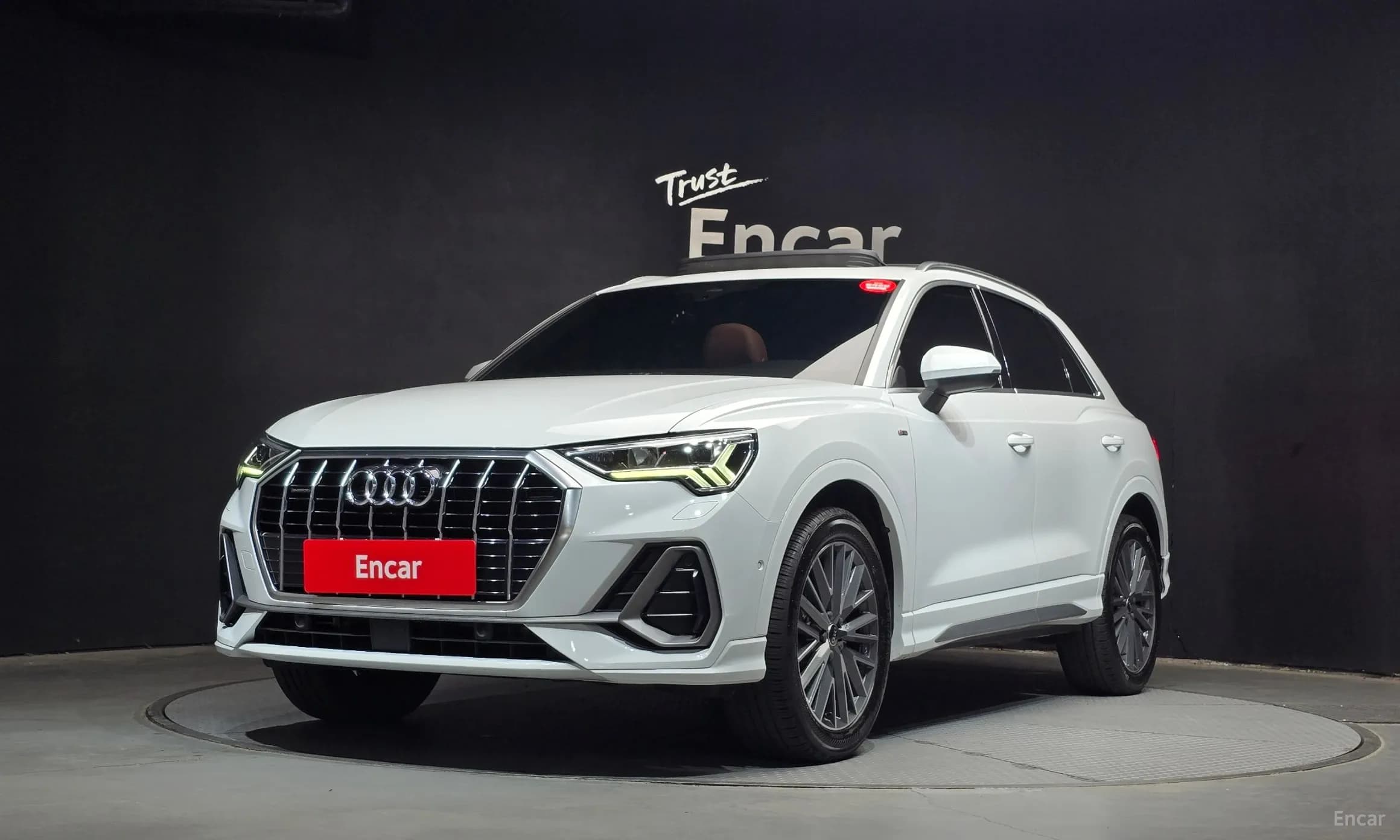 Q3 (F3)