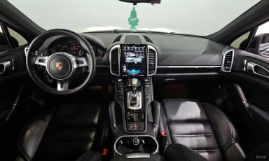 New Cayenne
