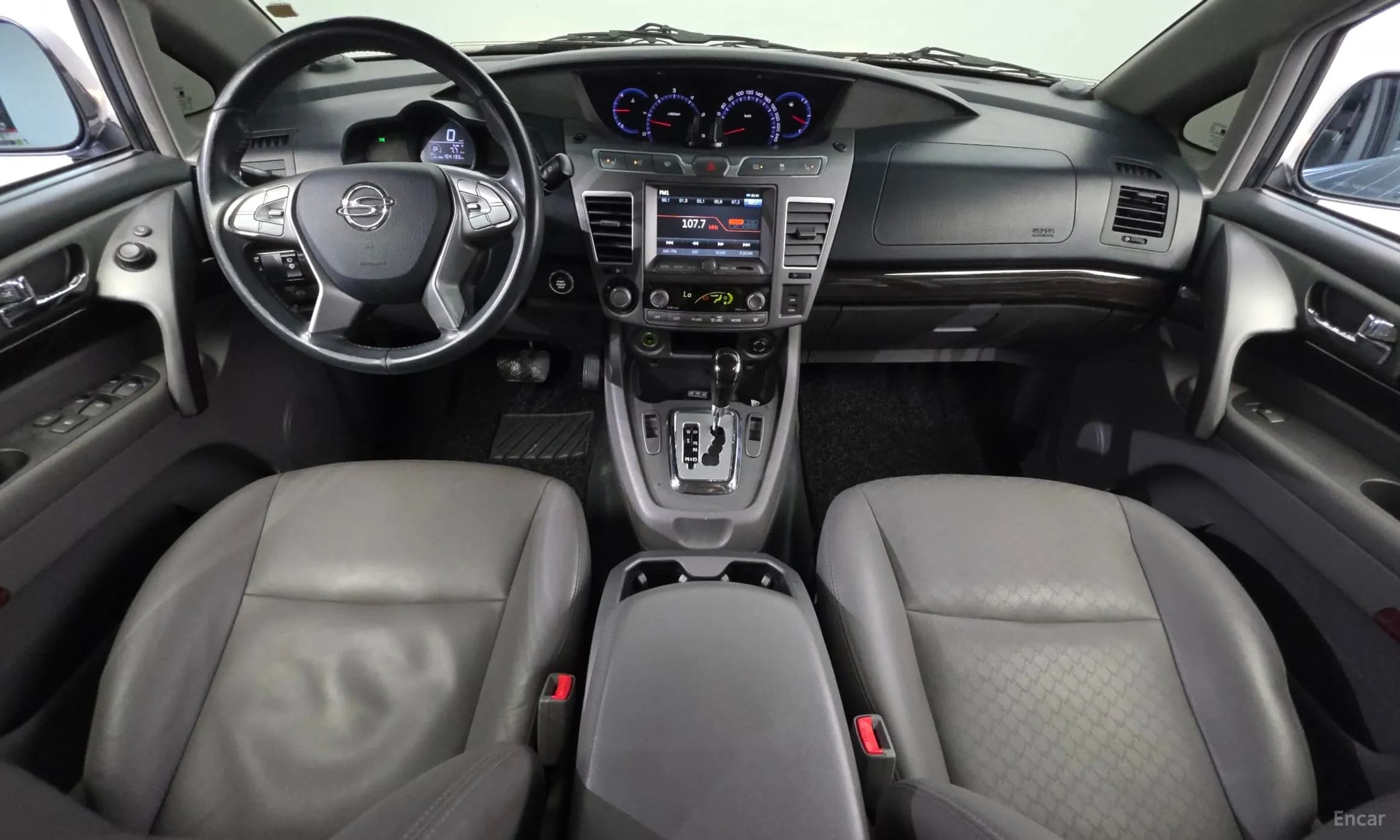 Korando Turismo
