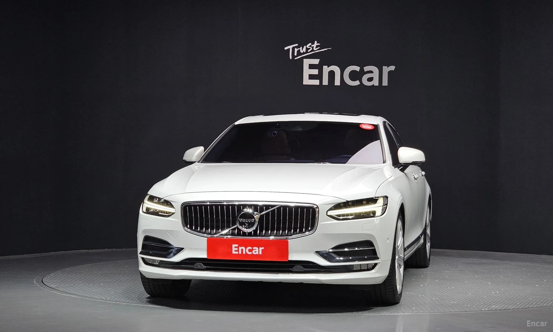 S90