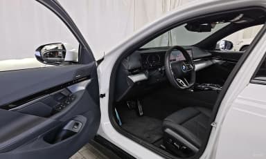 5 Series (G60)