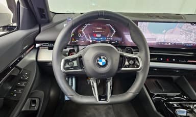 5 Series (G60)
