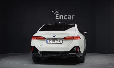 5 Series (G60)