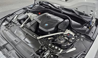 5 Series (G60)