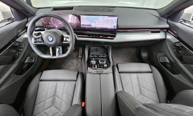 5 Series (G60)