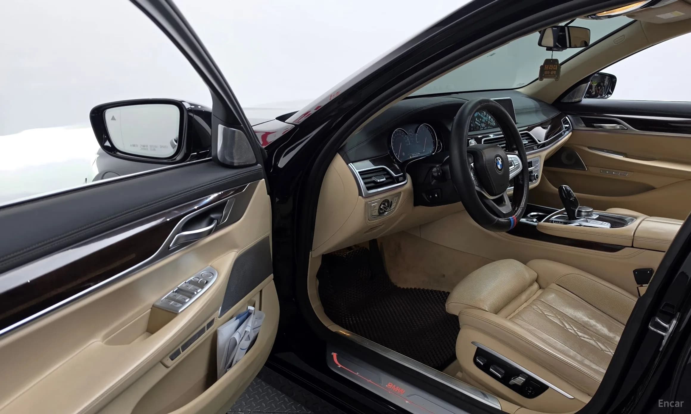 7 Series (G11)