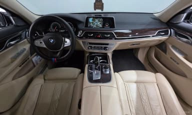 7 Series (G11)