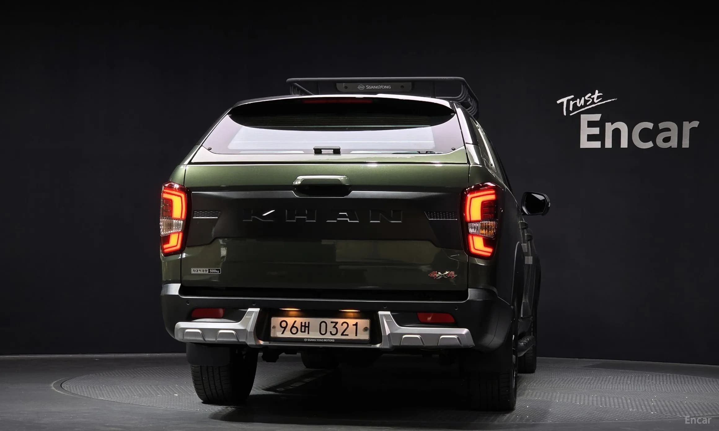 Rexton Sports Khan
