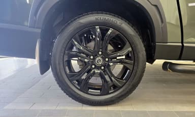 Rexton Sports Khan