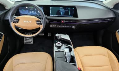 EV6