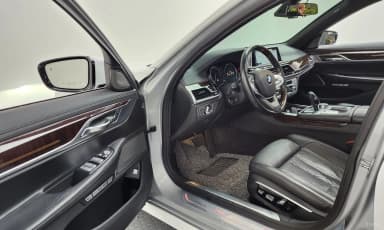 7 Series (G11)