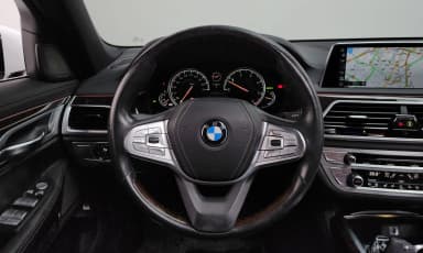 7 Series (G11)