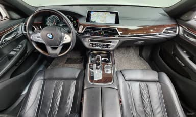 7 Series (G11)
