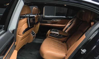 7 Series (G11)
