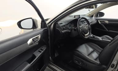 CT200h