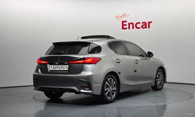 CT200h