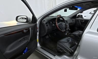 S60