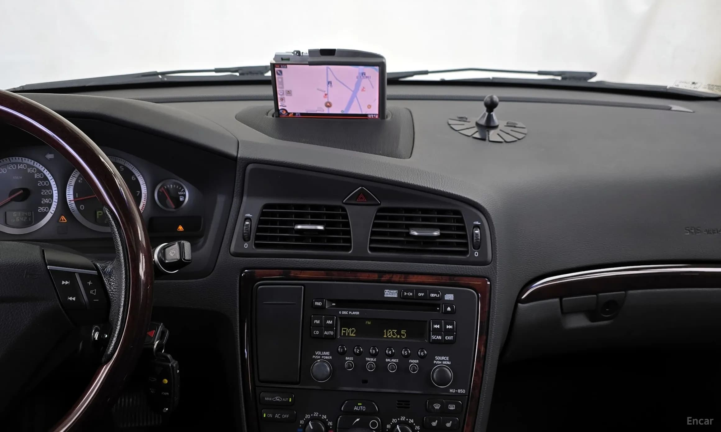S60