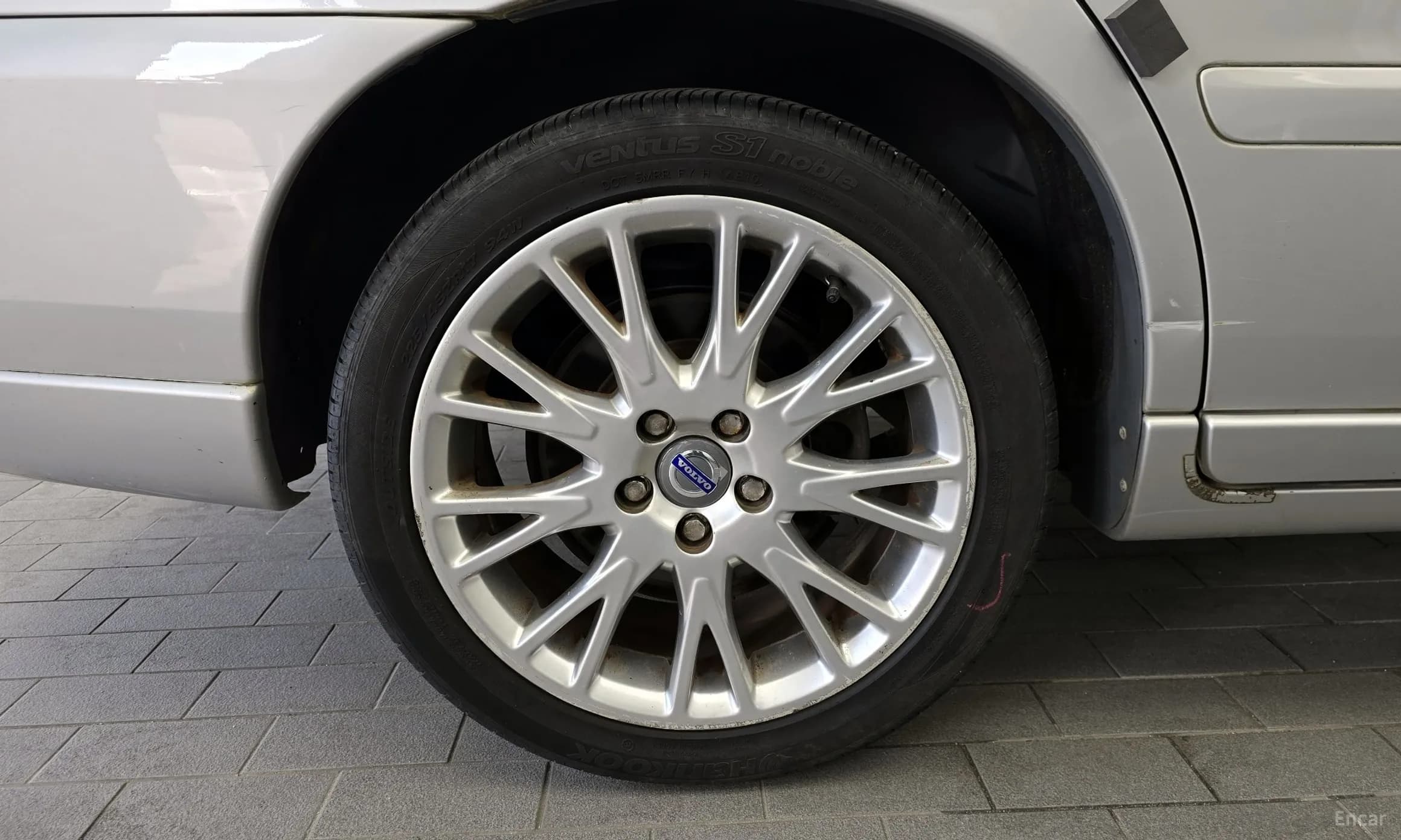 S60