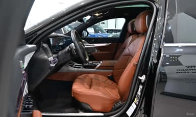 7 Series (G70)