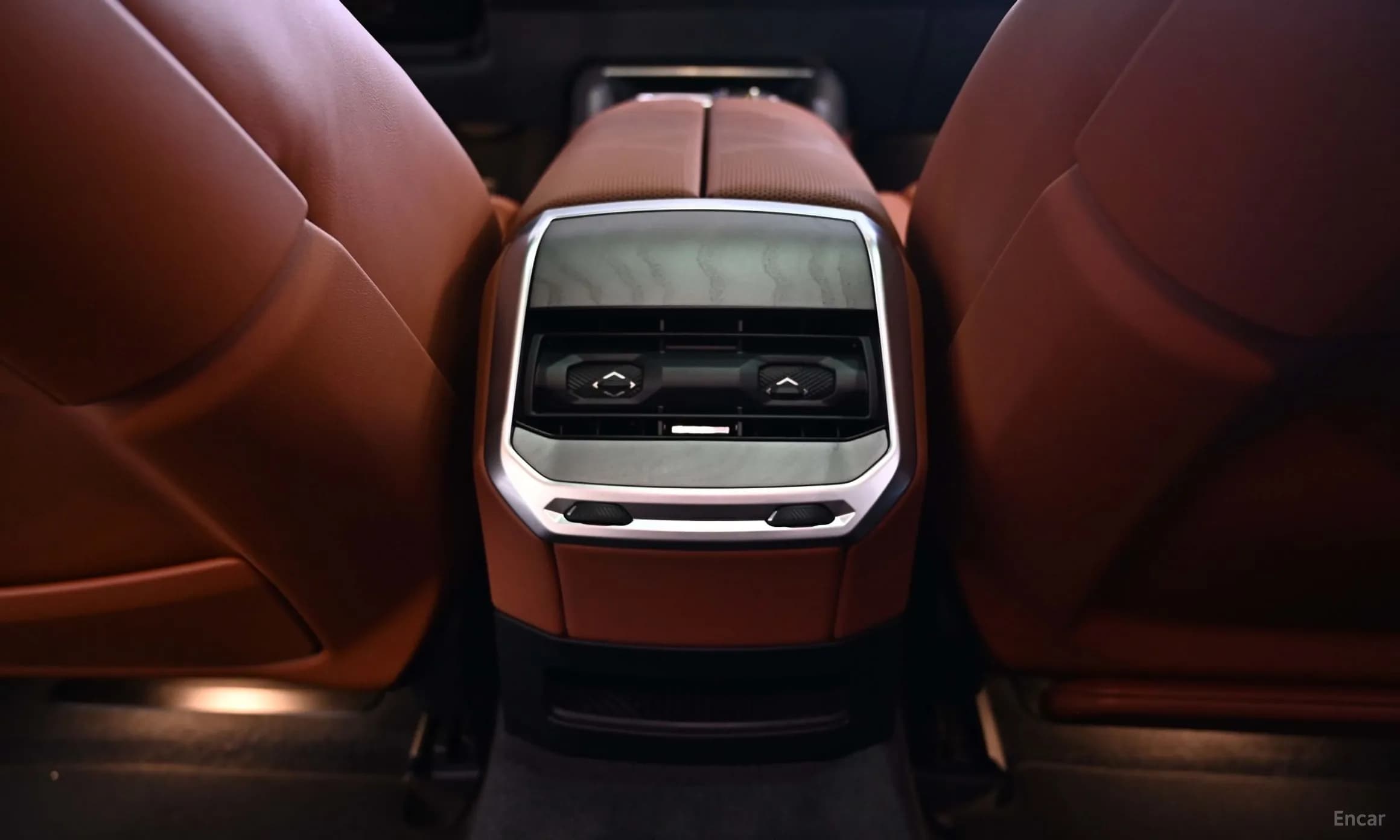 7 Series (G70)