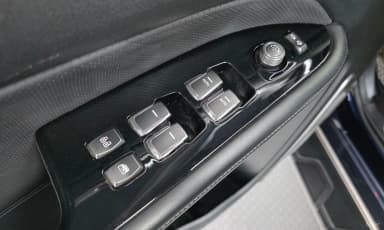 G4 Rexton