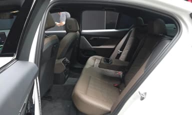 5 Series (G60)