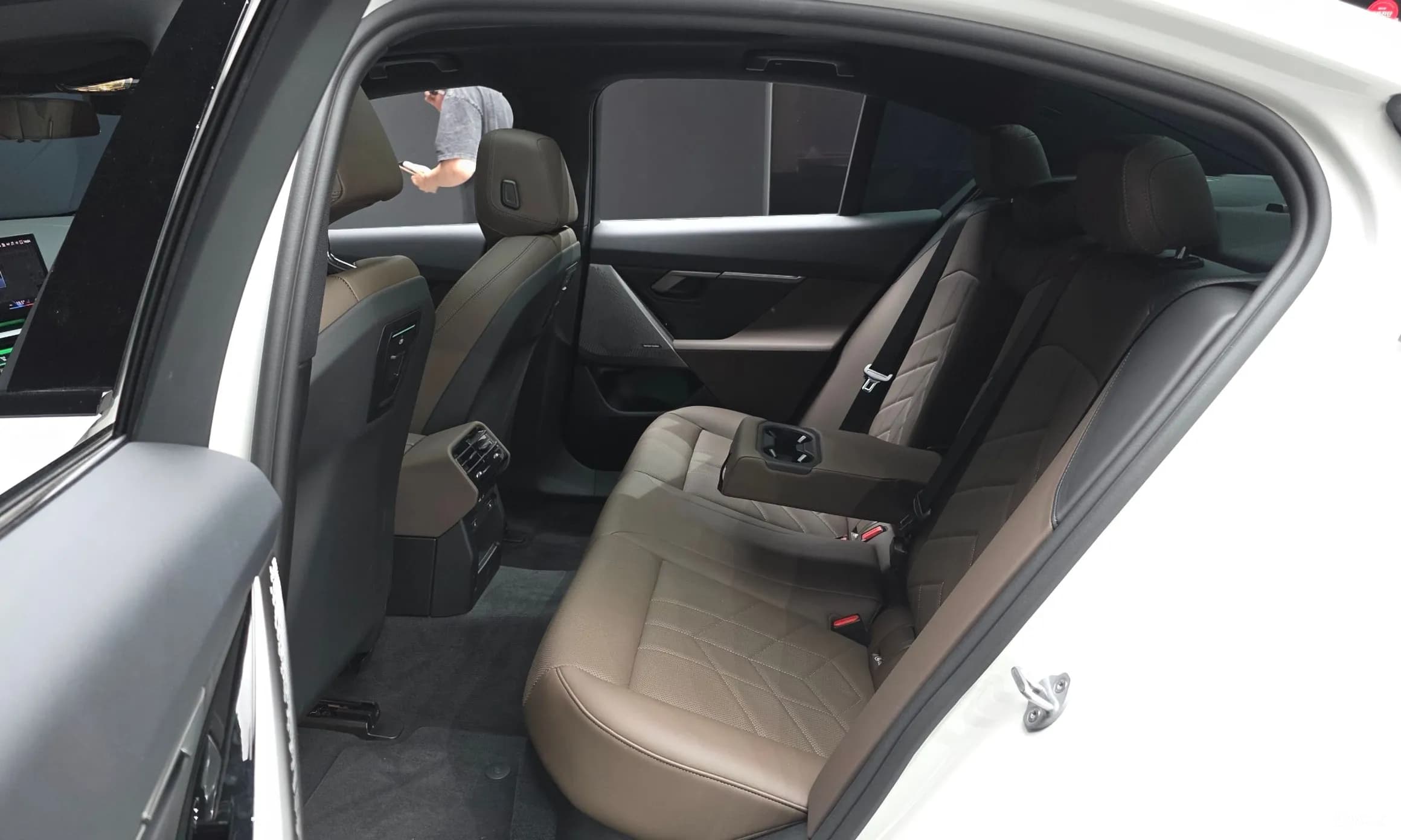 5 Series (G60)