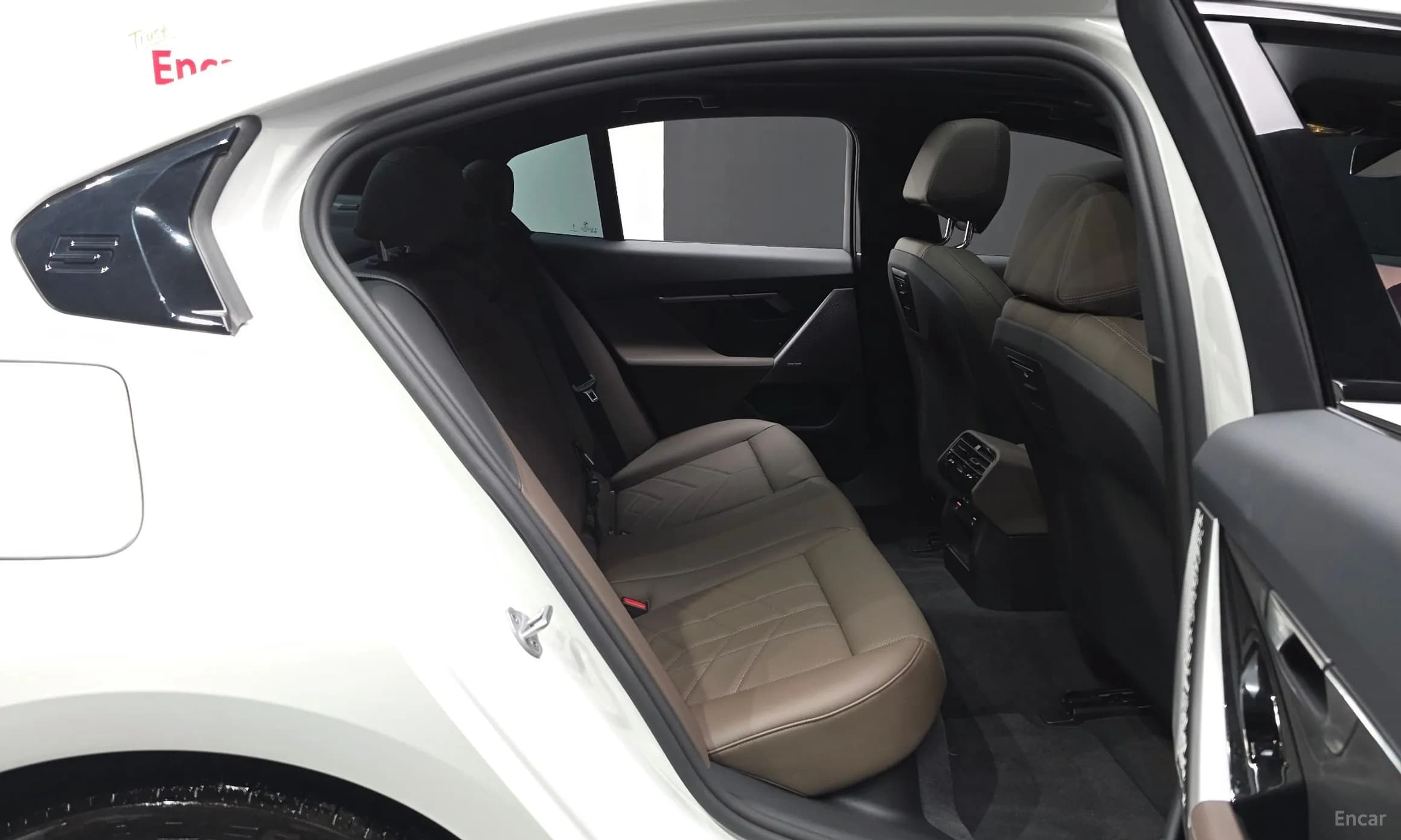 5 Series (G60)