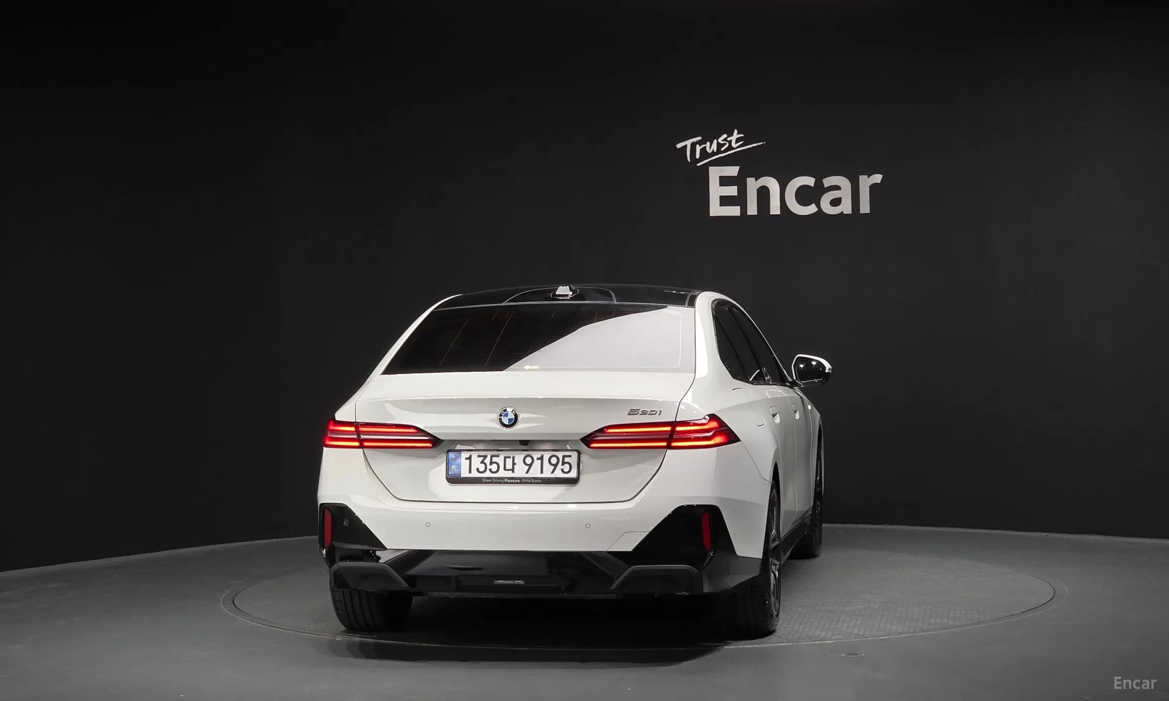5 Series (G60)