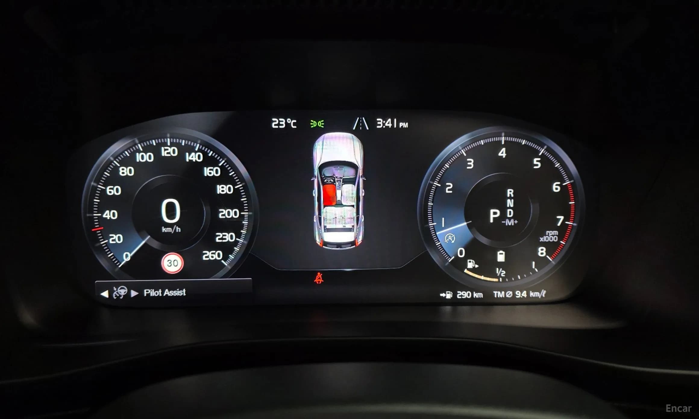 XC40
