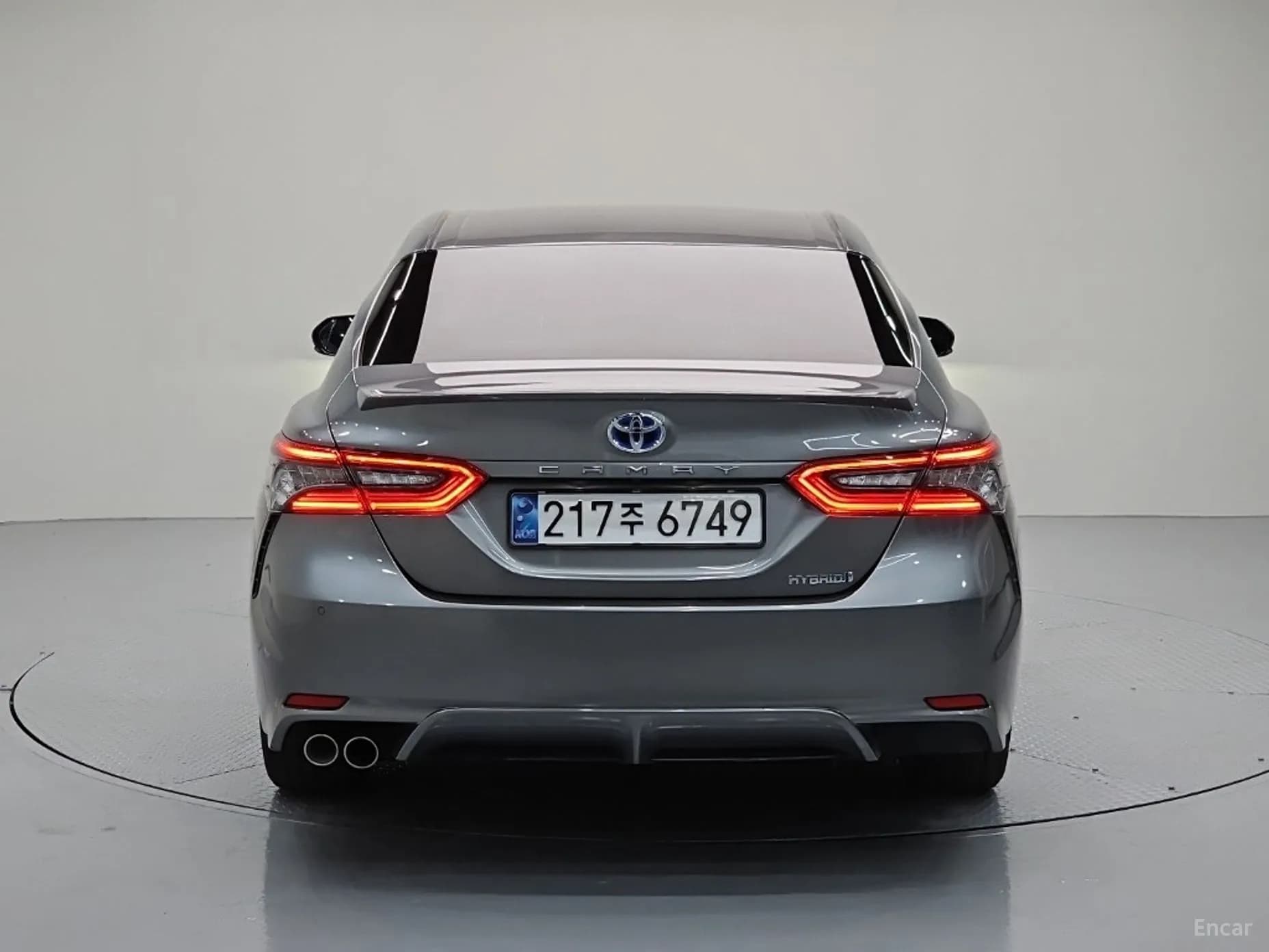 Camry (XV70)