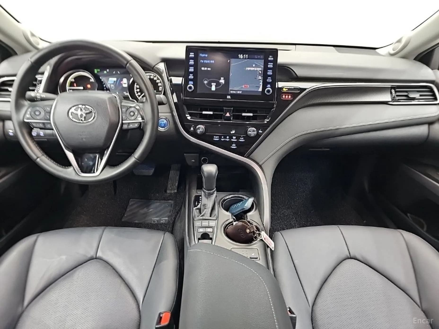 Camry (XV70)