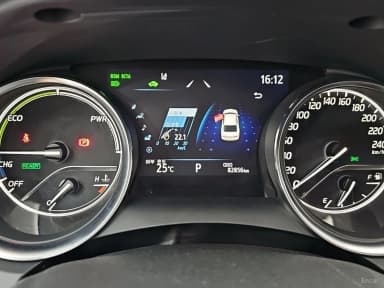 Camry (XV70)