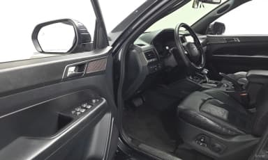 Rexton Sports Khan