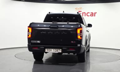 Rexton Sports Khan