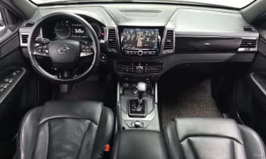 Rexton Sports Khan