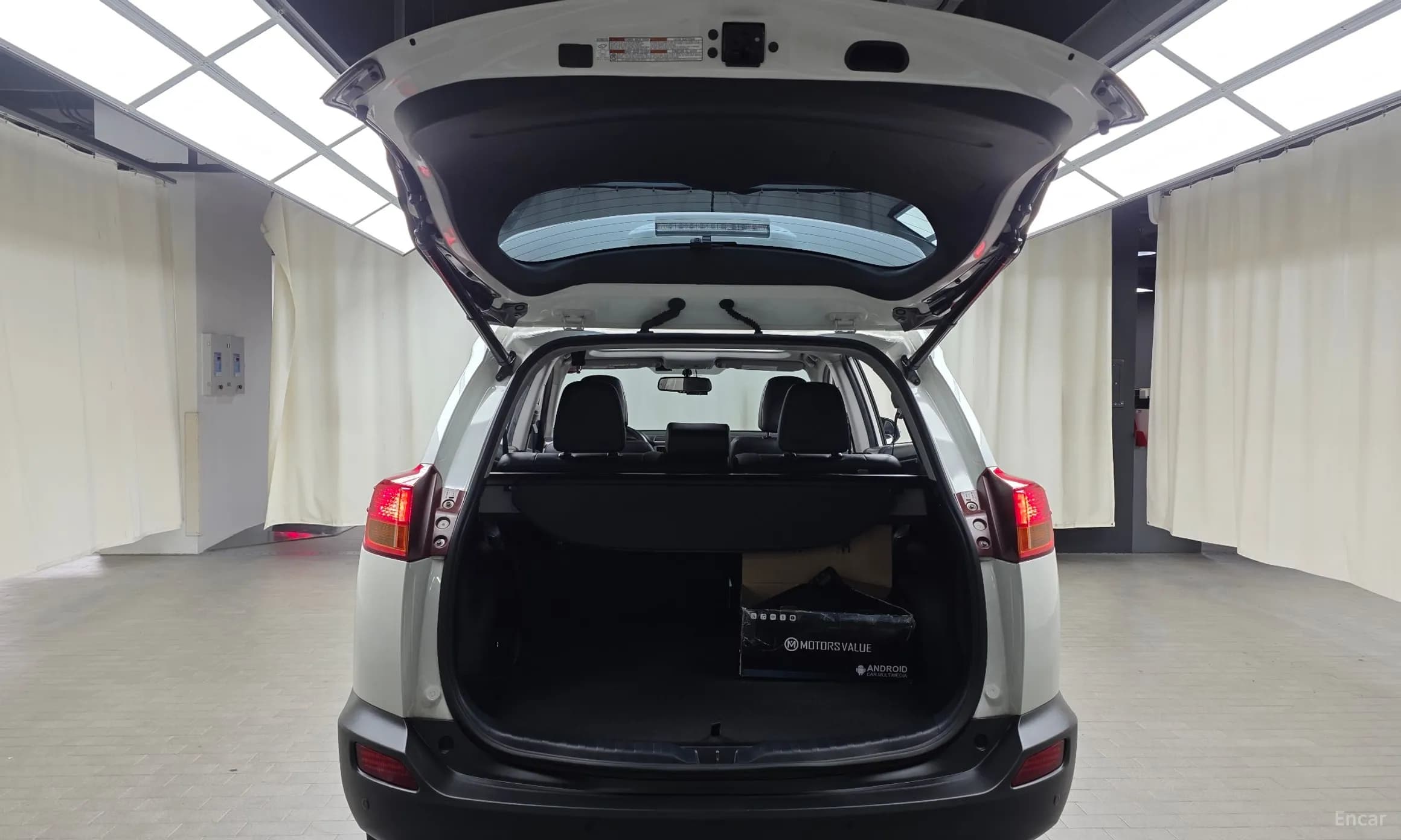 RAV4