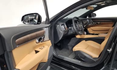 S90