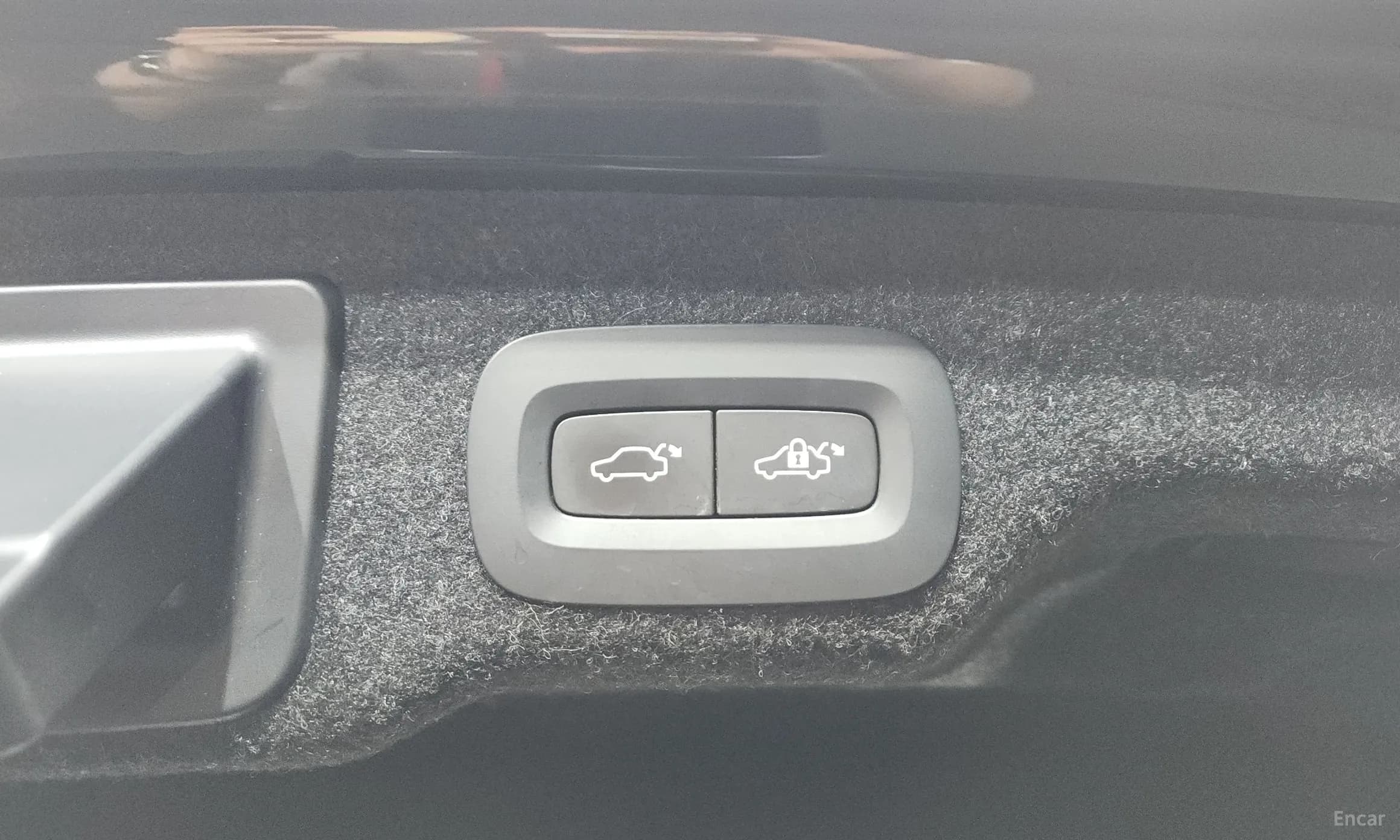 S90